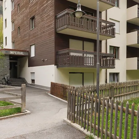 Imperial-1 By Interhome Lägenhet