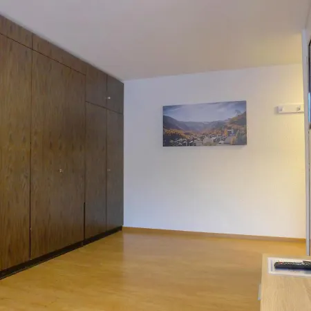 Imperial.1 Apartment *